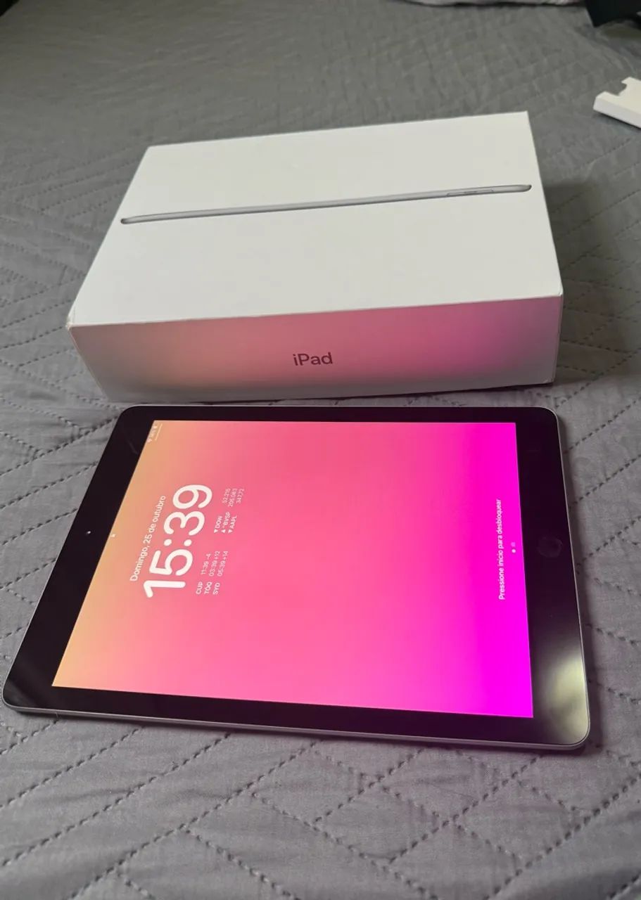 iPad 6ª geração 128GB Prata  - Foto 2
