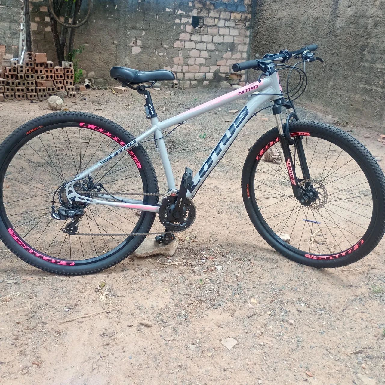 BICICLETA 29 SEMI NOVA/REVISADA E LUBRIFICADA  - Foto 5