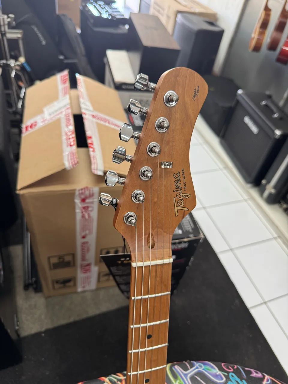 Guitarra Tagima T604 - Foto 3