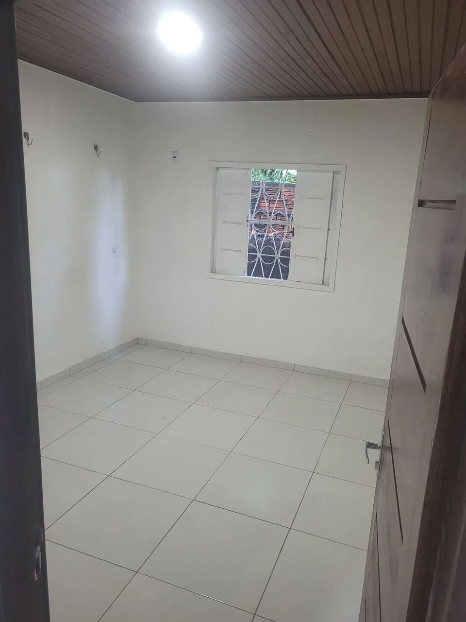 Kitnet com quarto