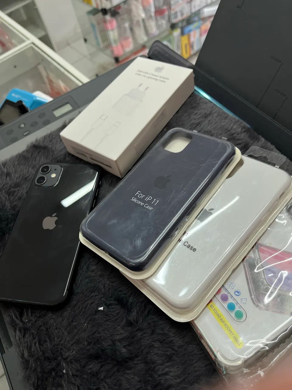 iPhone 11 