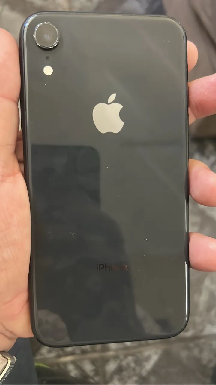 iPhone XR
