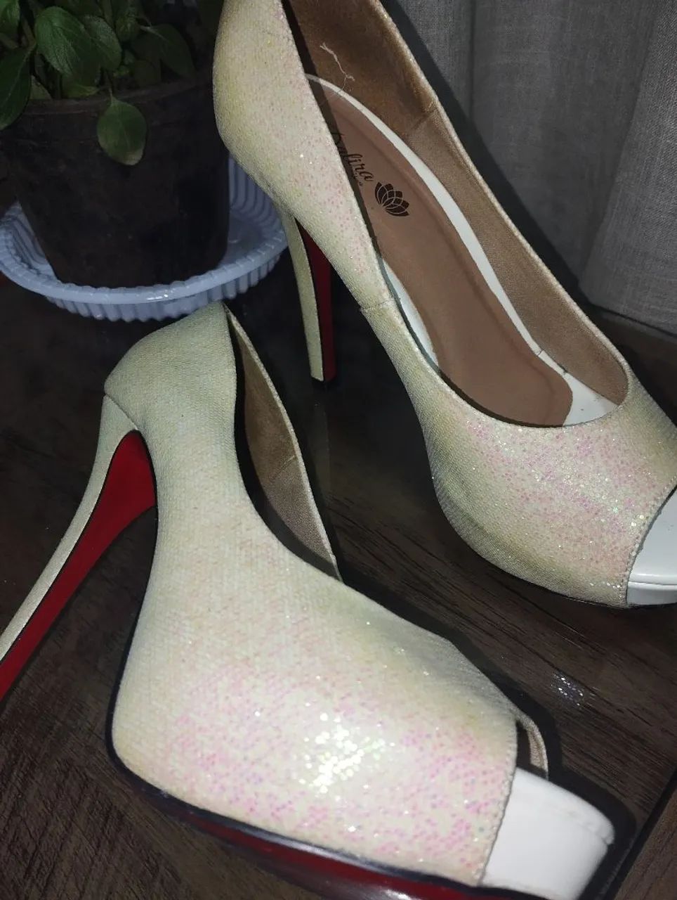 Scarpin com glitter número 37 - Foto 2