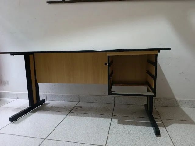 Mesa de escritório - Foto 4