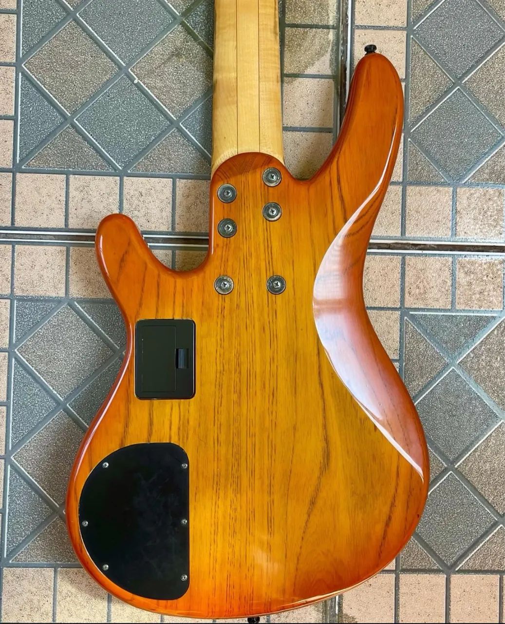 TRB 5II Japan  - Foto 2