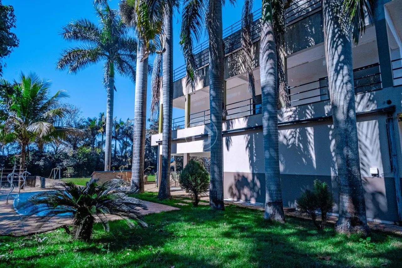 IMÓVEL COM ÁREA DE 3240M² - Foto 4