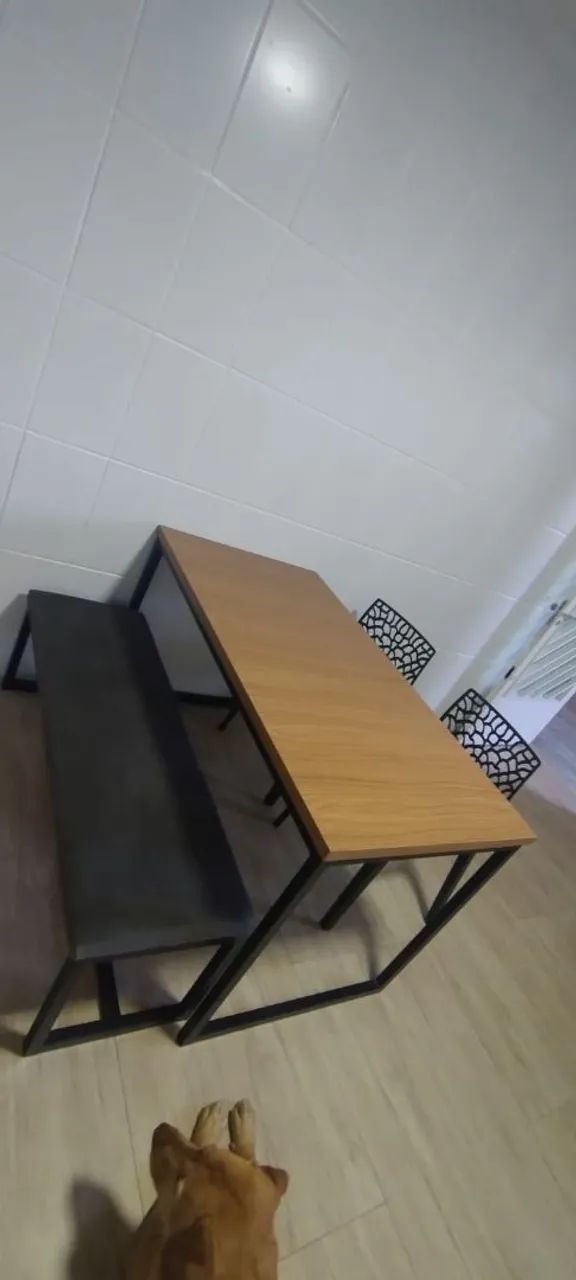 Mesa com banco - Foto 4