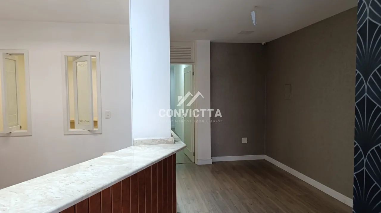 Vendo Sala Comercial térrea com 200 metros privativos. - Foto 2