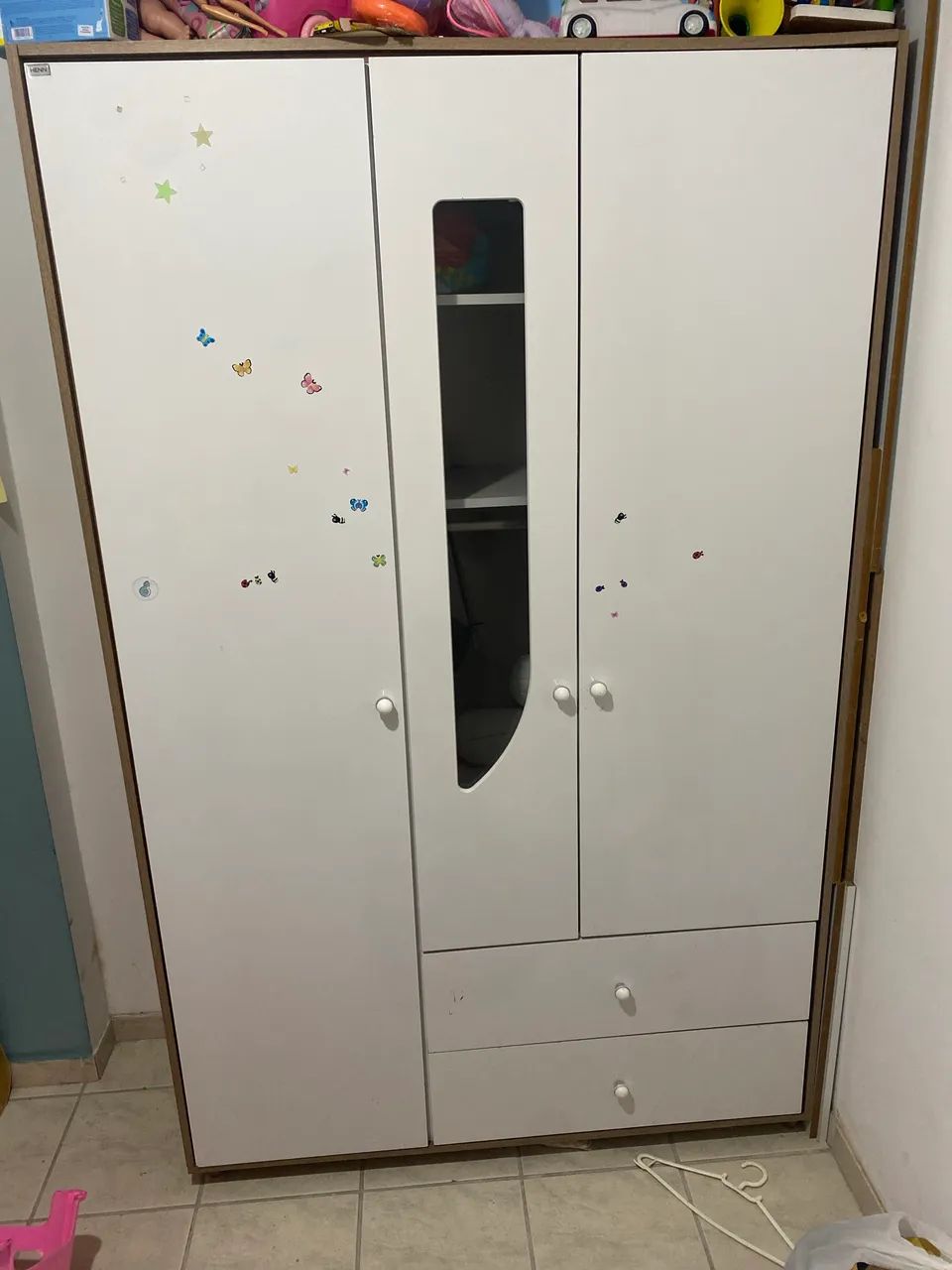 Guarda roupa infantil 