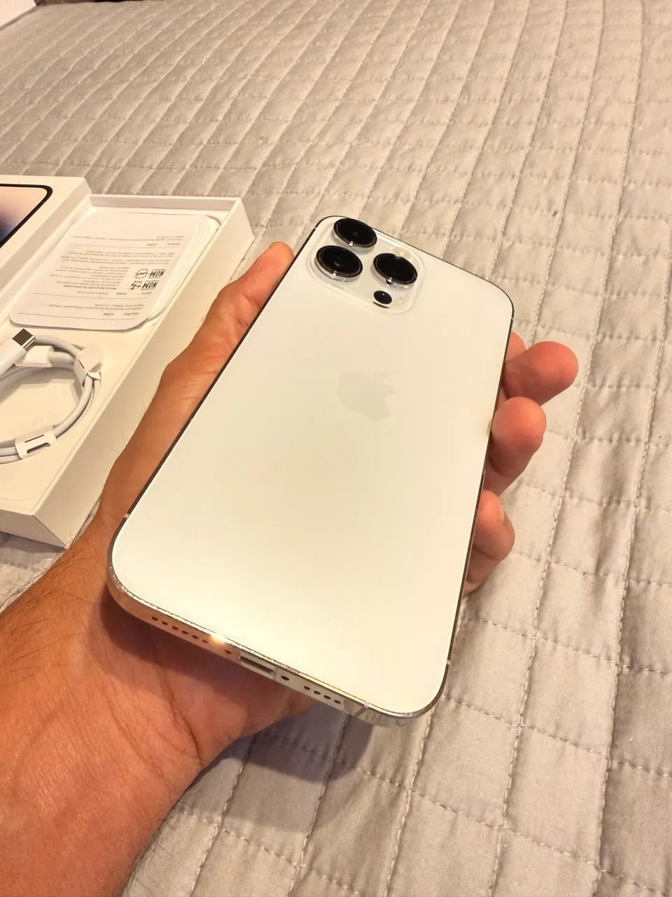 iPhone 14 Pro Max 256GB branco/silver - Celulares e Smartphones