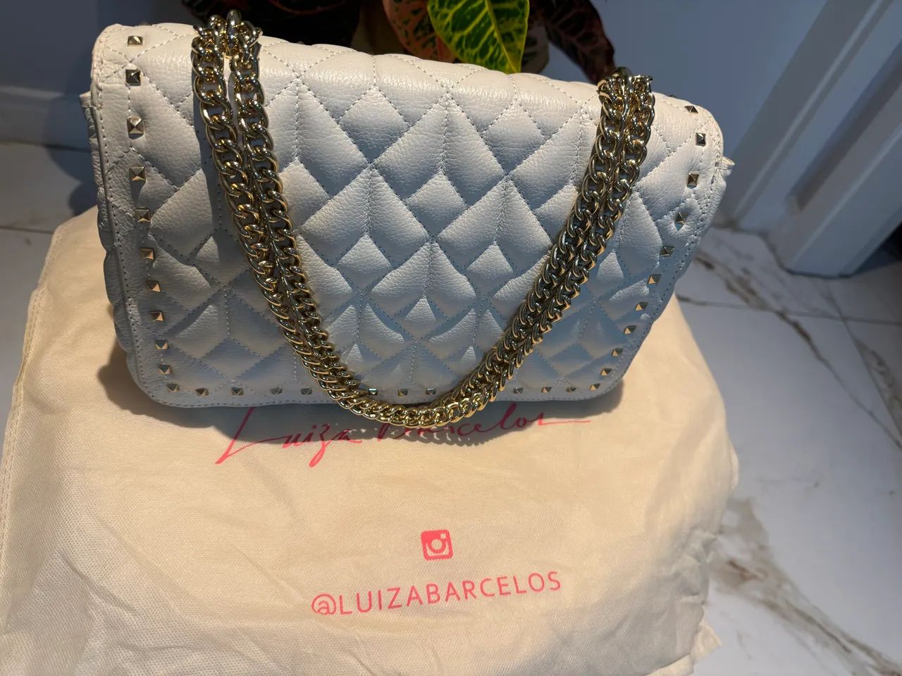 Bolsa Grande Luiza Barcelos Corrente Spikes Off White Matelassê
