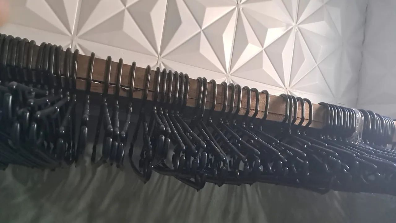 VENDO 330 CABIDES (normal e de calça)  - Foto 3