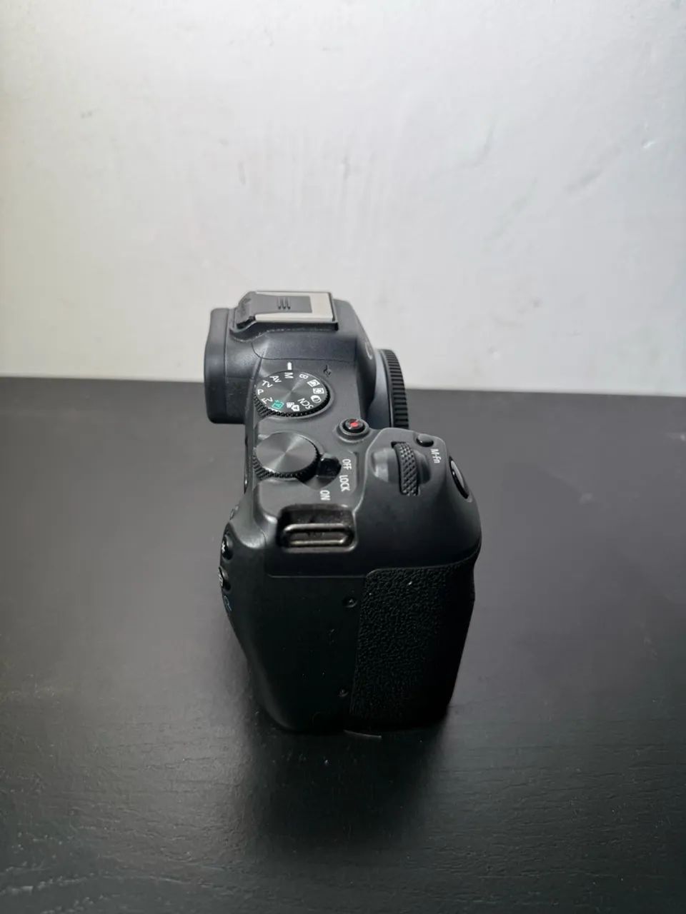 Canon R8 - Foto 4