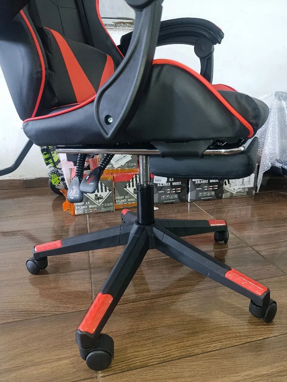 CADEIRA GAMER NUNCA USADA - Foto 4