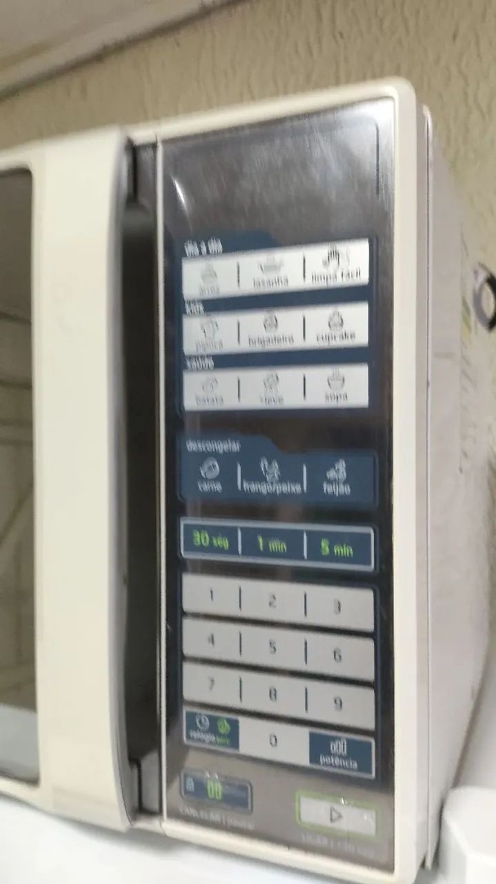 Micro-ondas Midea 31 litros  - Foto 2