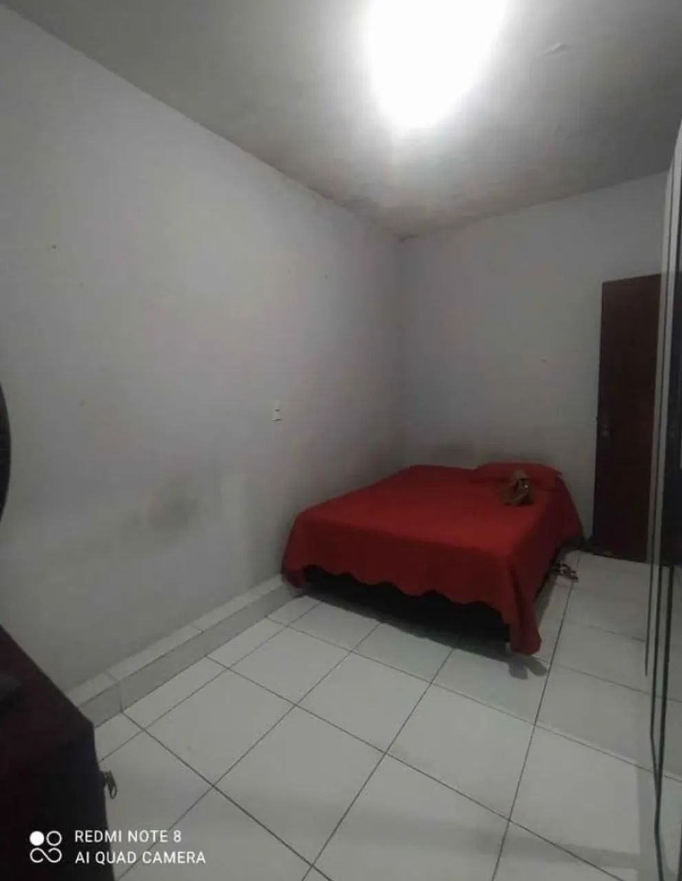 Oportunidade! Casa com dois quartos e garagem. - Foto 4