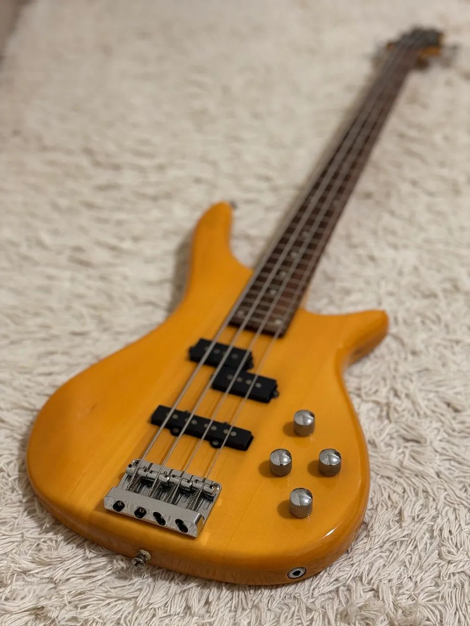 BAIXO MEMPHIS TB-440