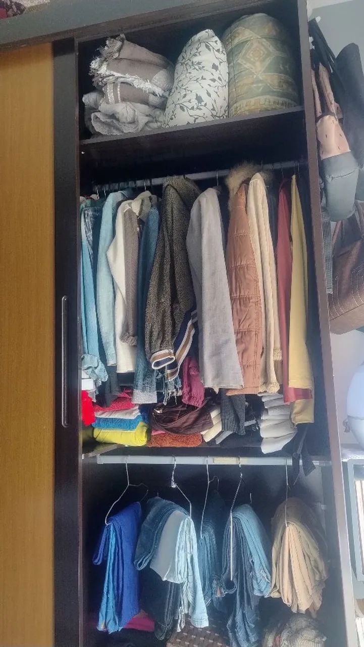 Guarda roupa semi novo no precinho  - Foto 4