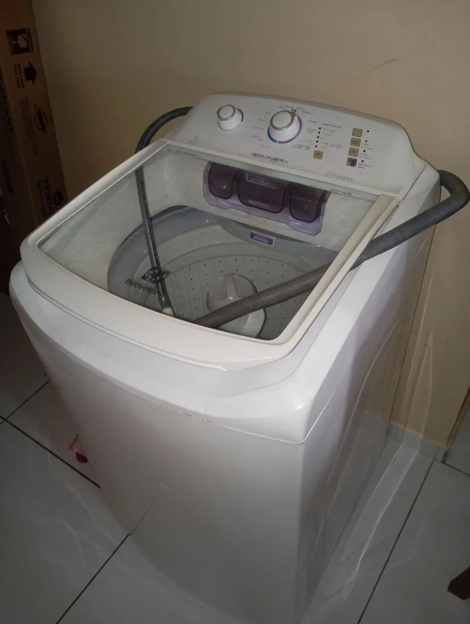 Máquina de lavar com DEFEITO 