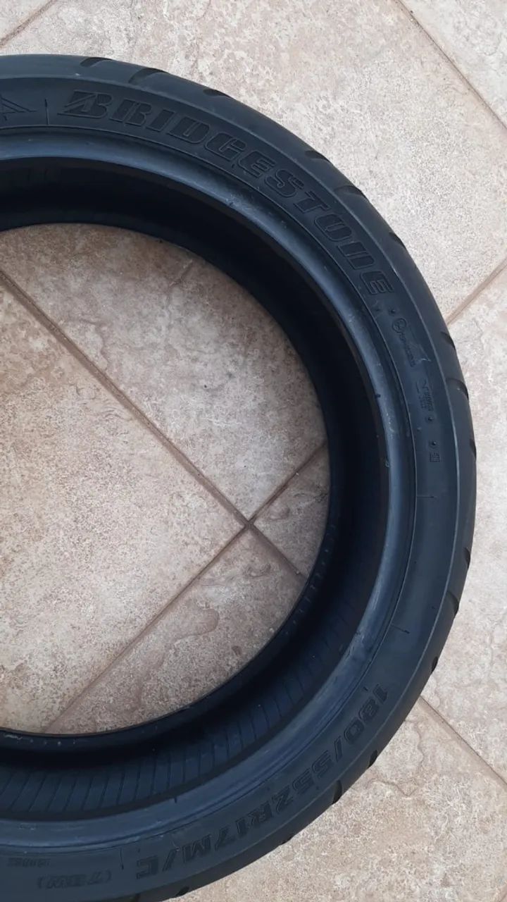 Pneu Moto 180/55 R17 Bridgestone (Usado)