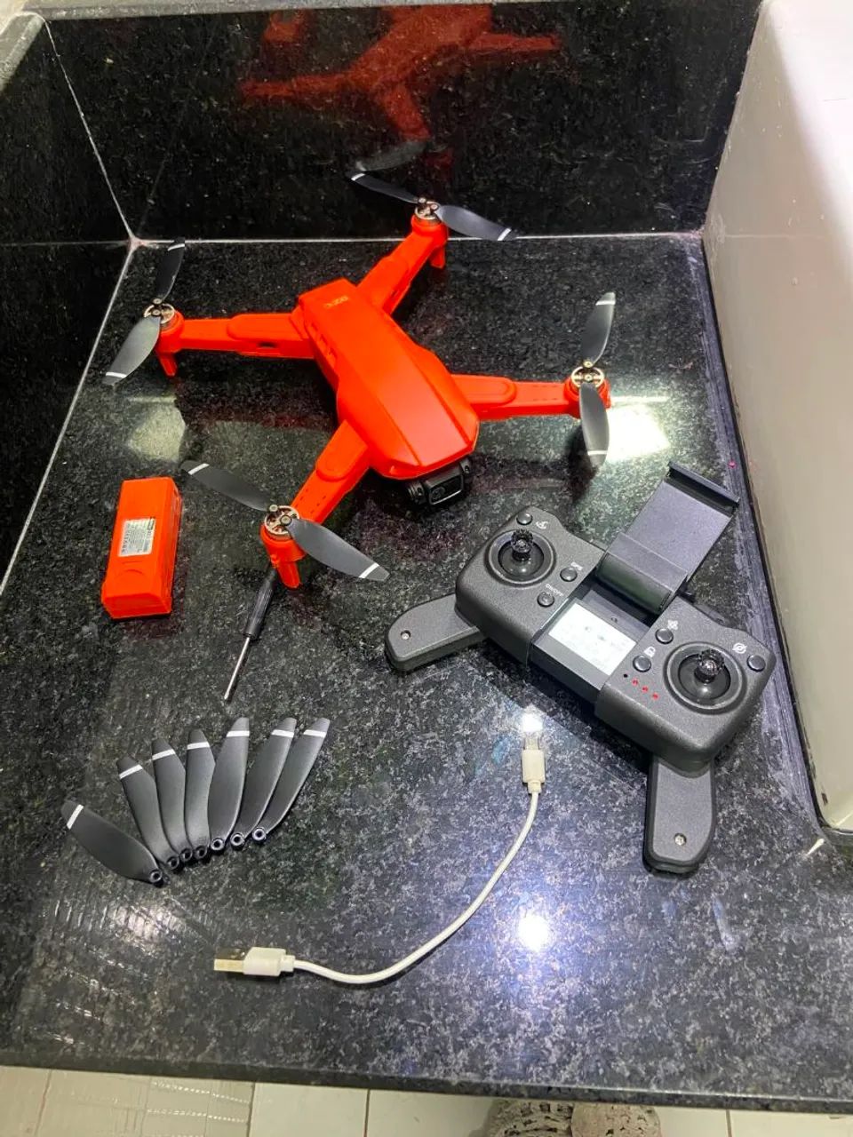 Drone L900 Pro com GPS + Controle e Acessórios