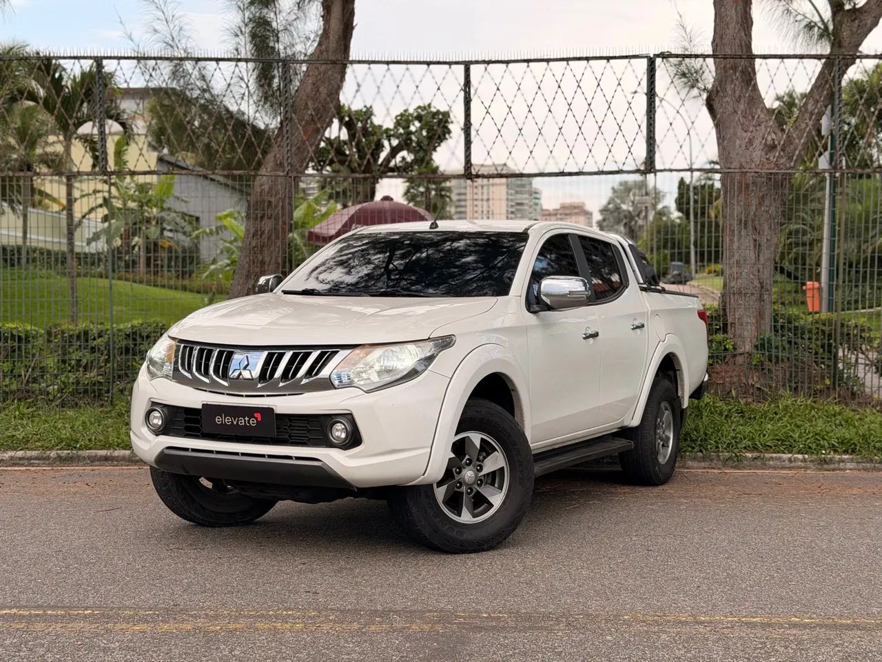 Mitsubishi L200 L200 Triton Sport HPE 2.4 CD Diesel Aut. 2019