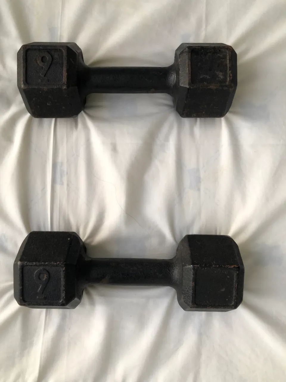 2 halteres 9 kg cada