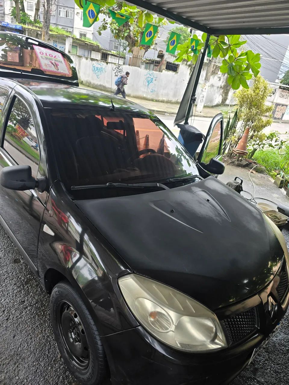 Renault Sandero SANDERO Expression Hi-Flex 1.0 16V 5p 2010