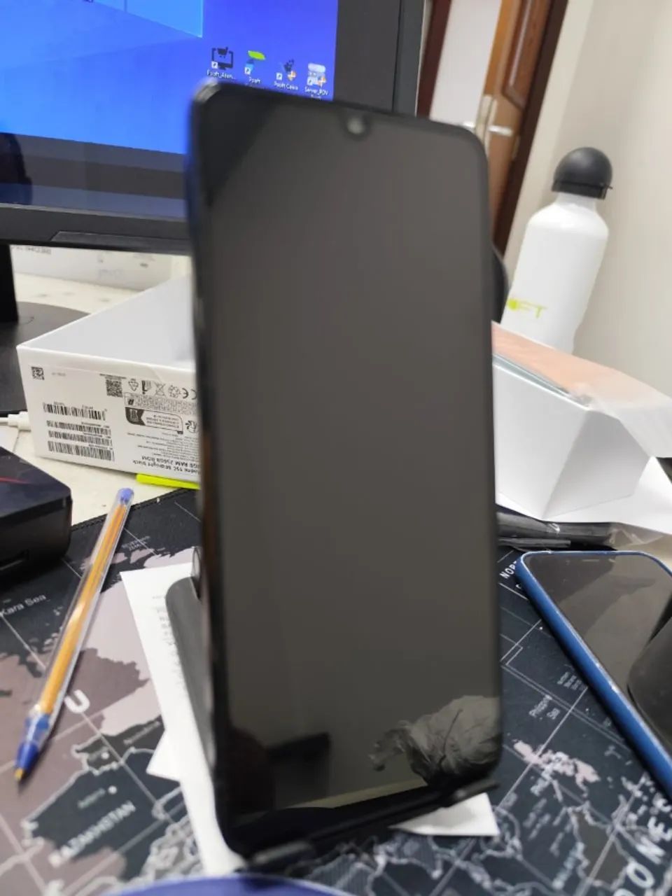 Celular Poco C75