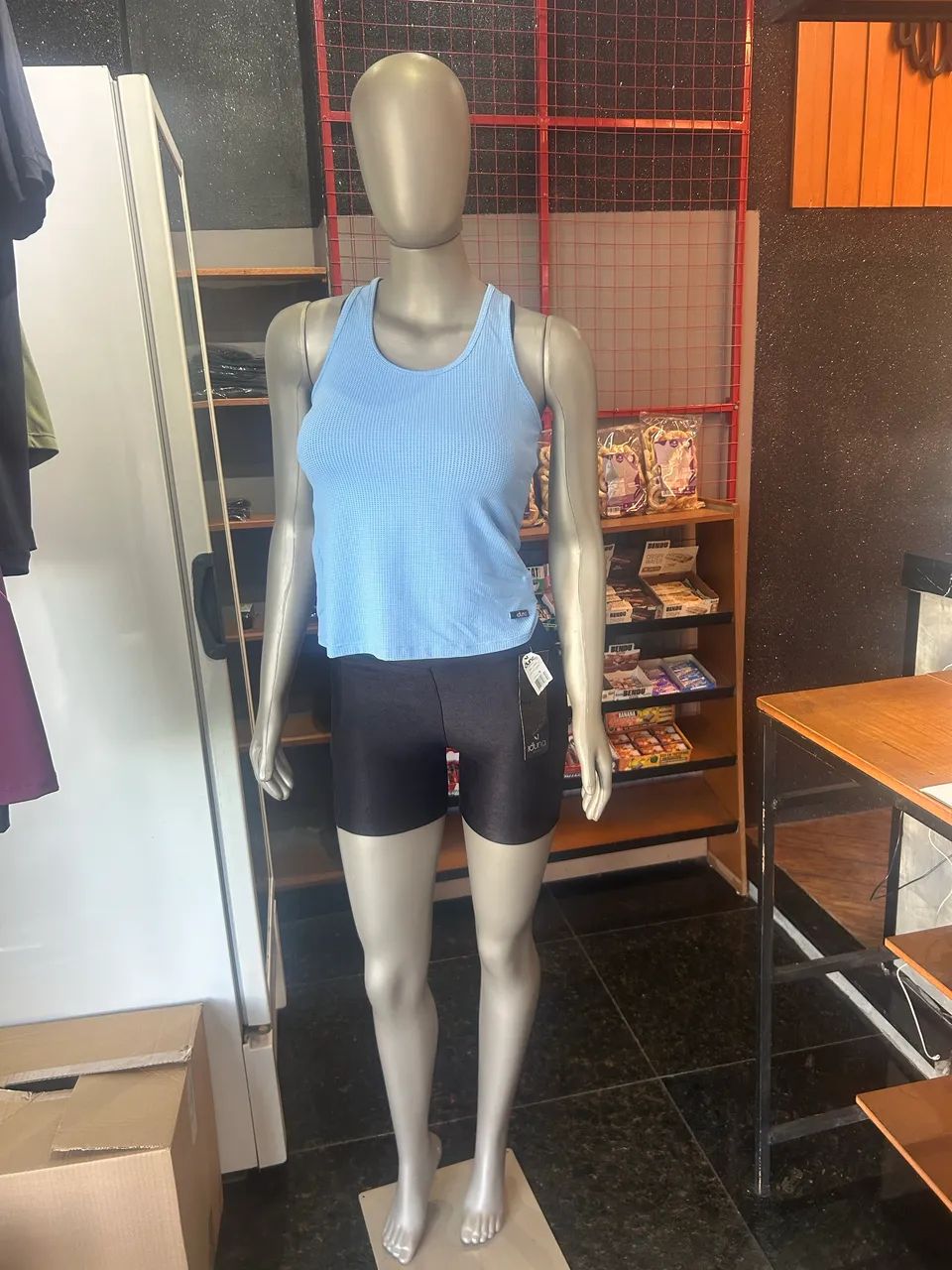 Manequim masculino e feminino  - Foto 3