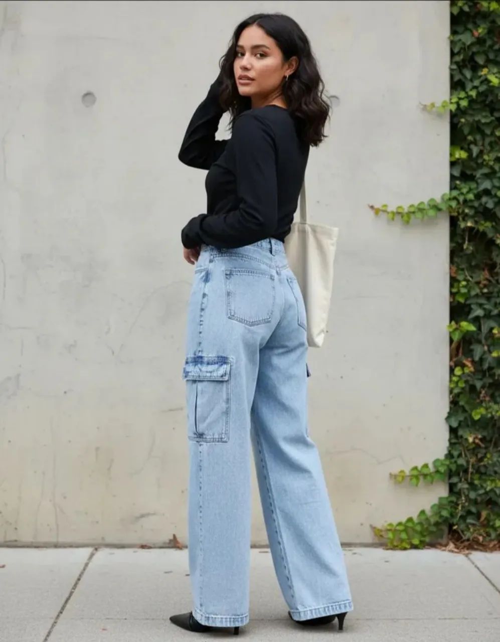 Calça Wide Leg Jeans Cargo - Usada