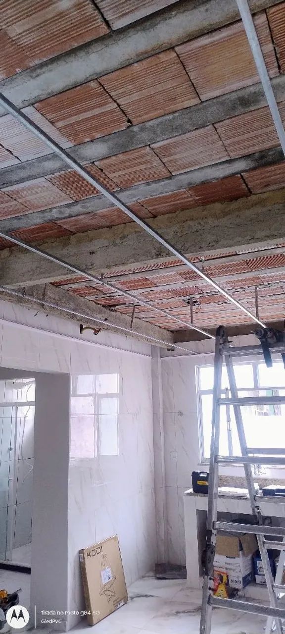 Rebaixamento de Teto em PVC Baixada Fluminense. - Foto 3