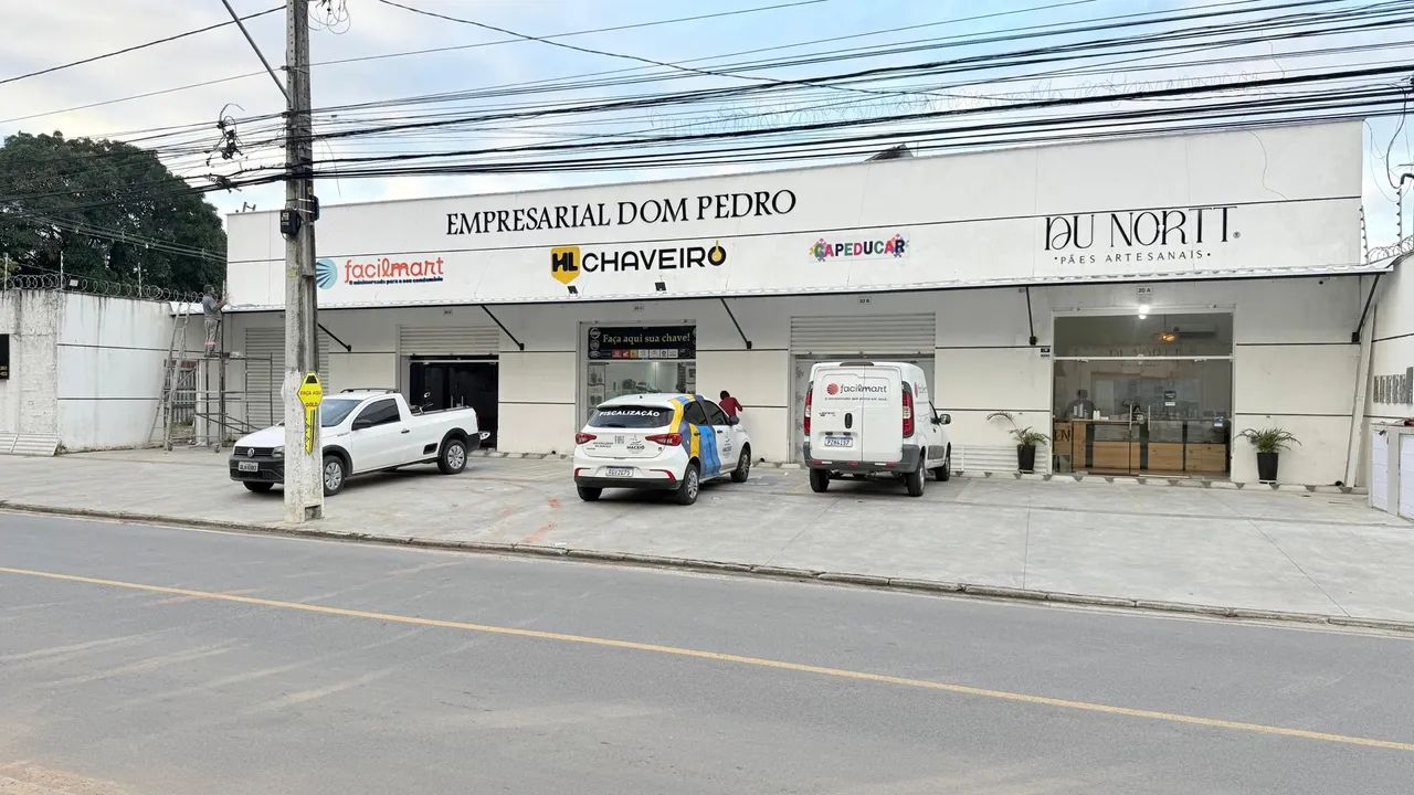 Alugo de sala comercial no tabuleiro 