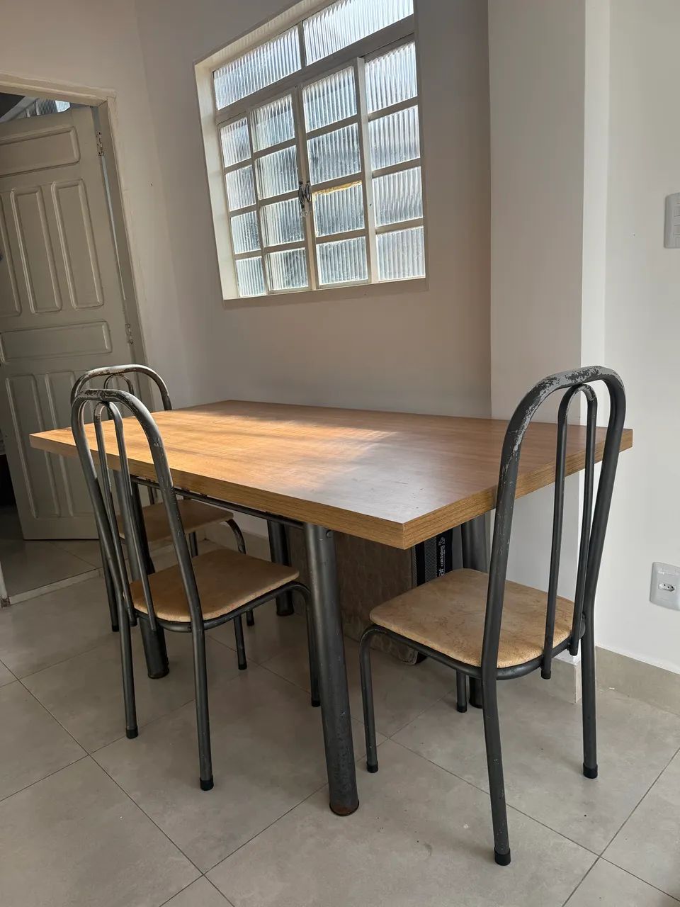 Dining Table65163274488451120