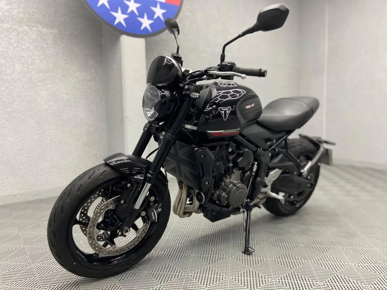 Triumph Trident 660 - Foto 2