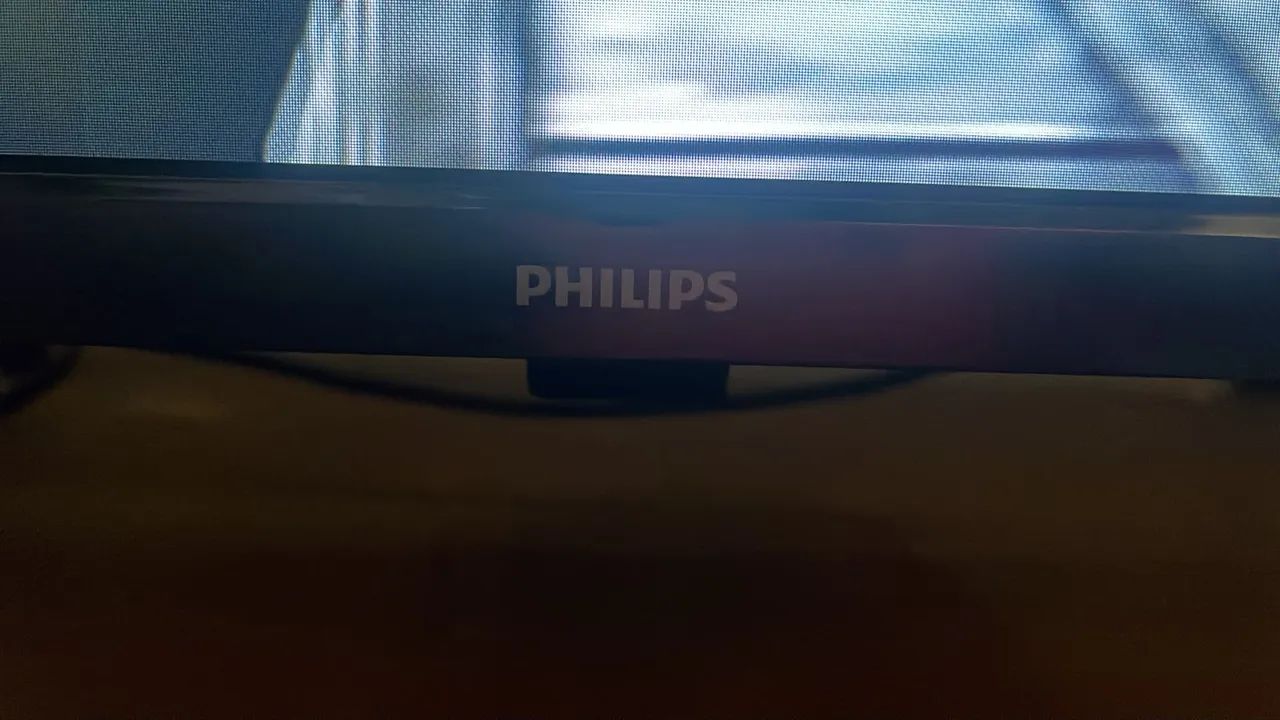 Vende-se uma televisão Philips 55 polegadas  - Foto 4