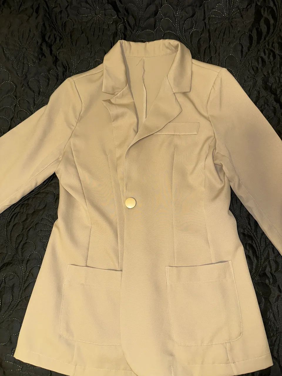 Blazer feminino - Lovito - tamanho M 