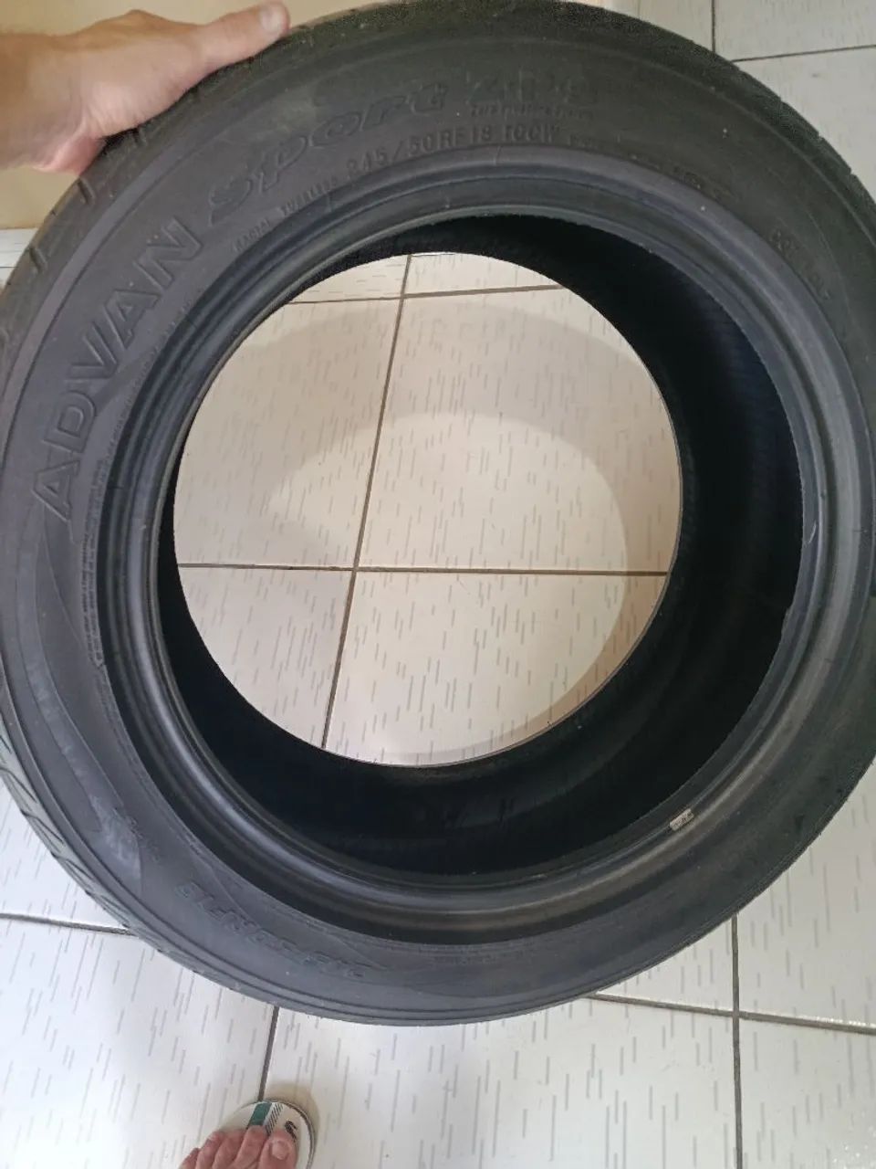 PNEU YOKOHAMA 245/50 R18 RUN FLAT  - Foto 3