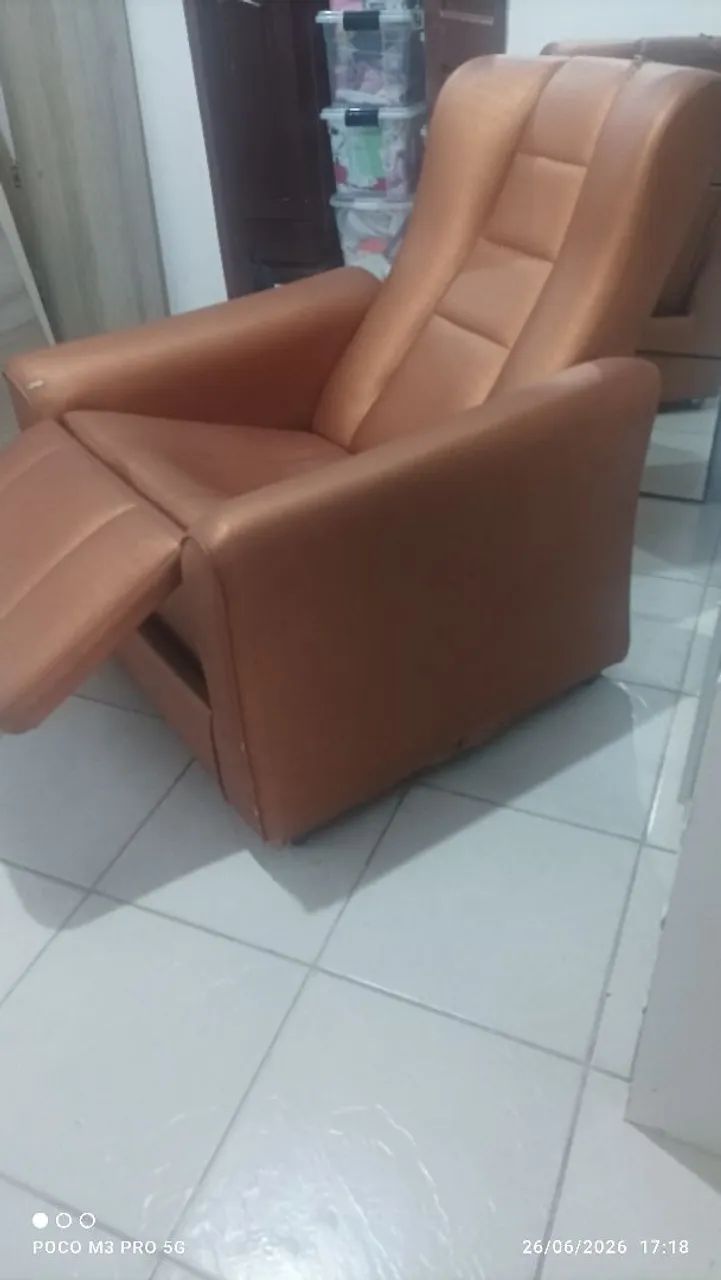 Poltrona reclinável e sofa - Foto 3