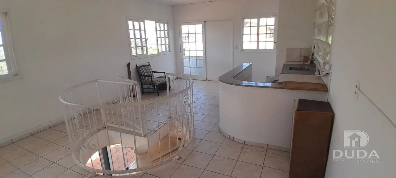 Casa ampla no Centro de Imbituba - Foto 3