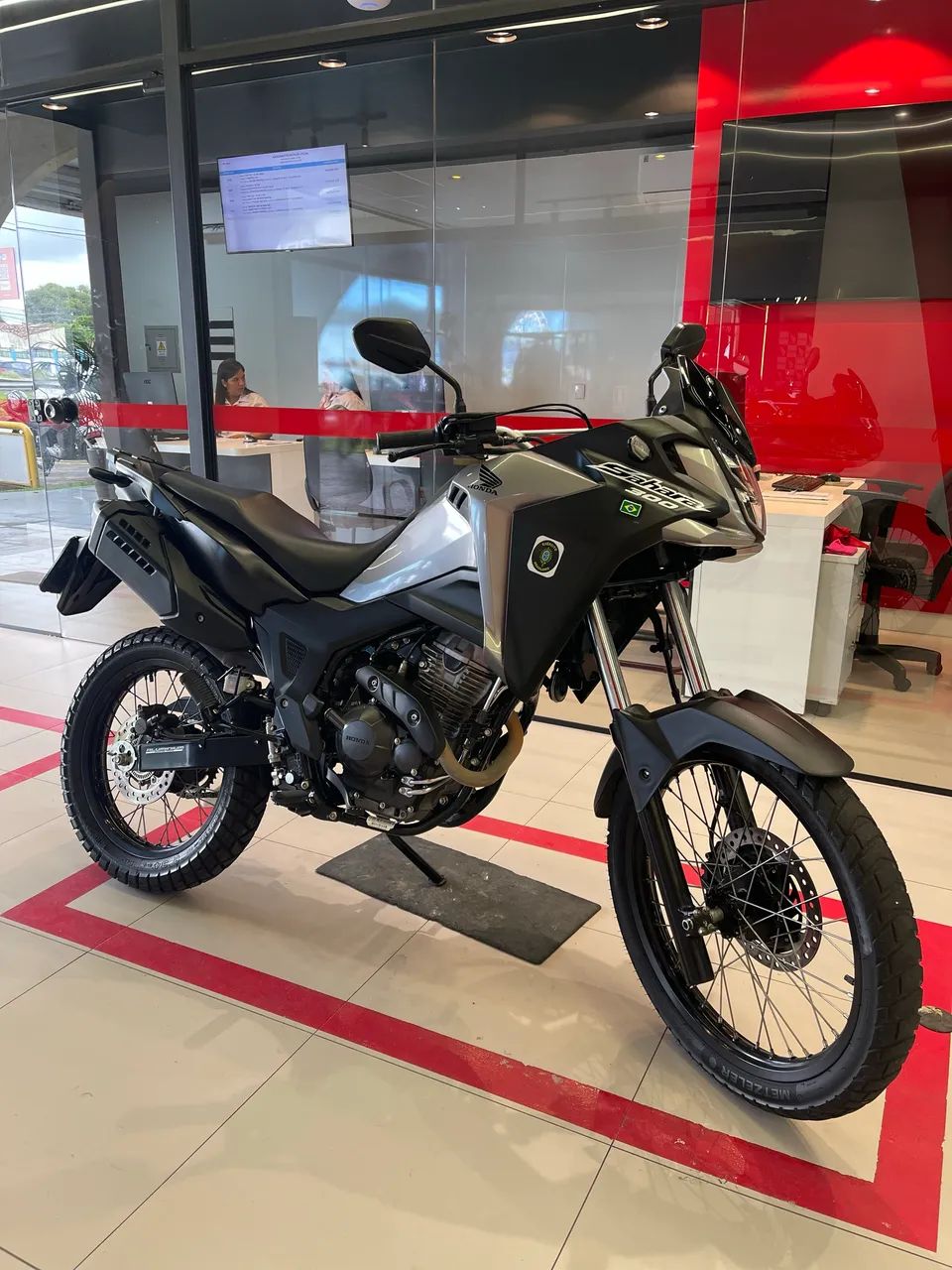 Sahara 300 