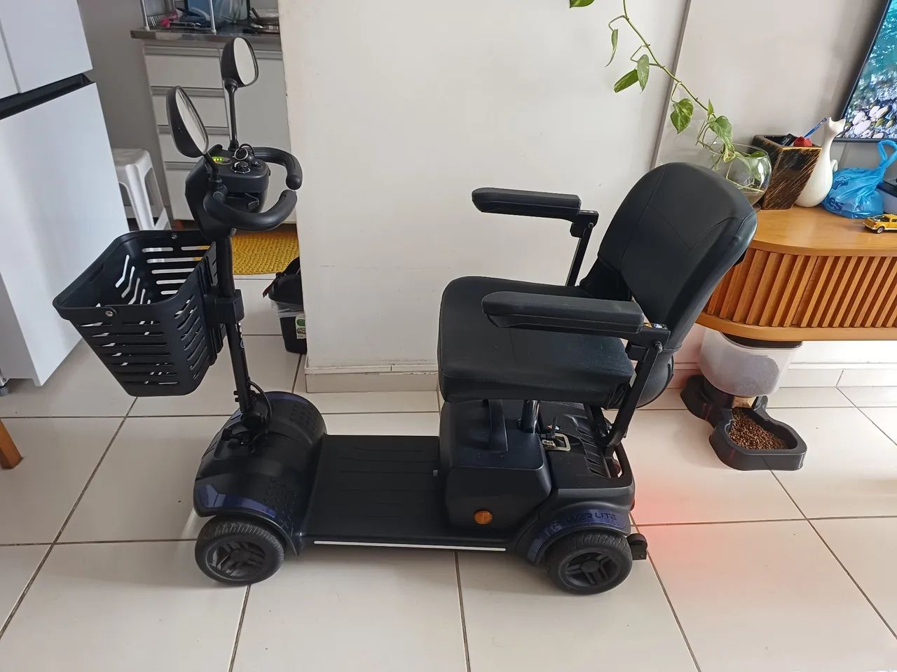 Vendo 5 mil  Scooter Speed - Power Lite 