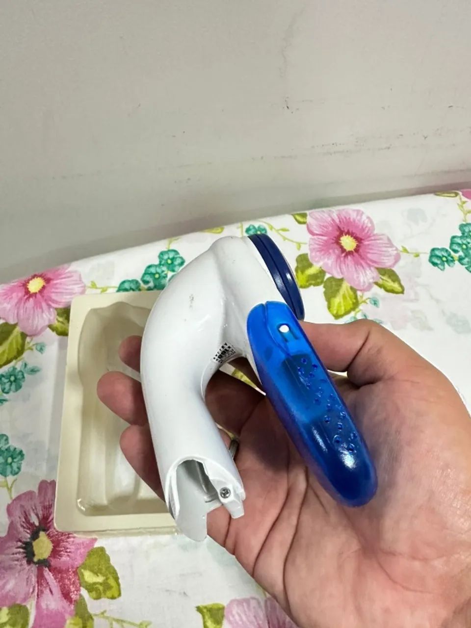 tira bolinhas da roupa