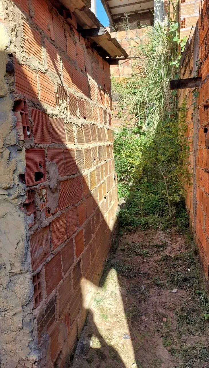 Terreno em vida nova com um cômodo construído - Foto 3