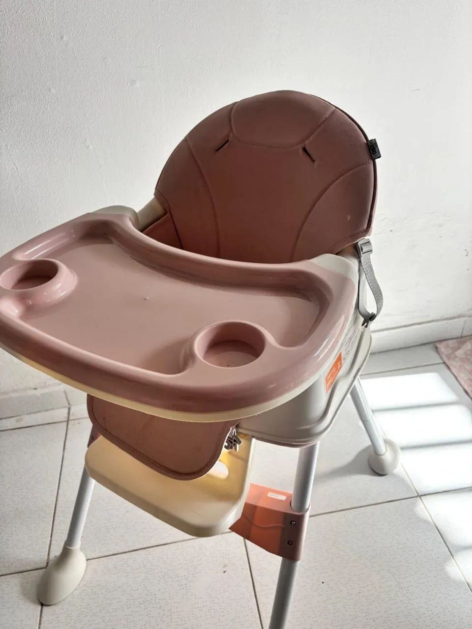 Cadeira de alimentação maxxi baby - Foto 3