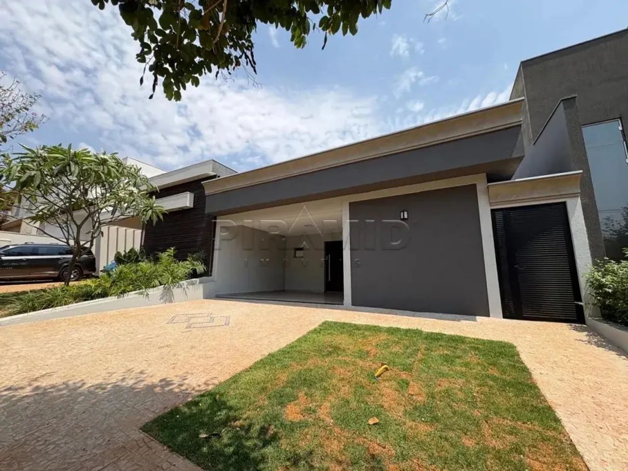 Casa térrea de alto padrão com 180m² no Bairro San Marco, Zona Sul de Ribeirão Preto/SP: - Foto 2