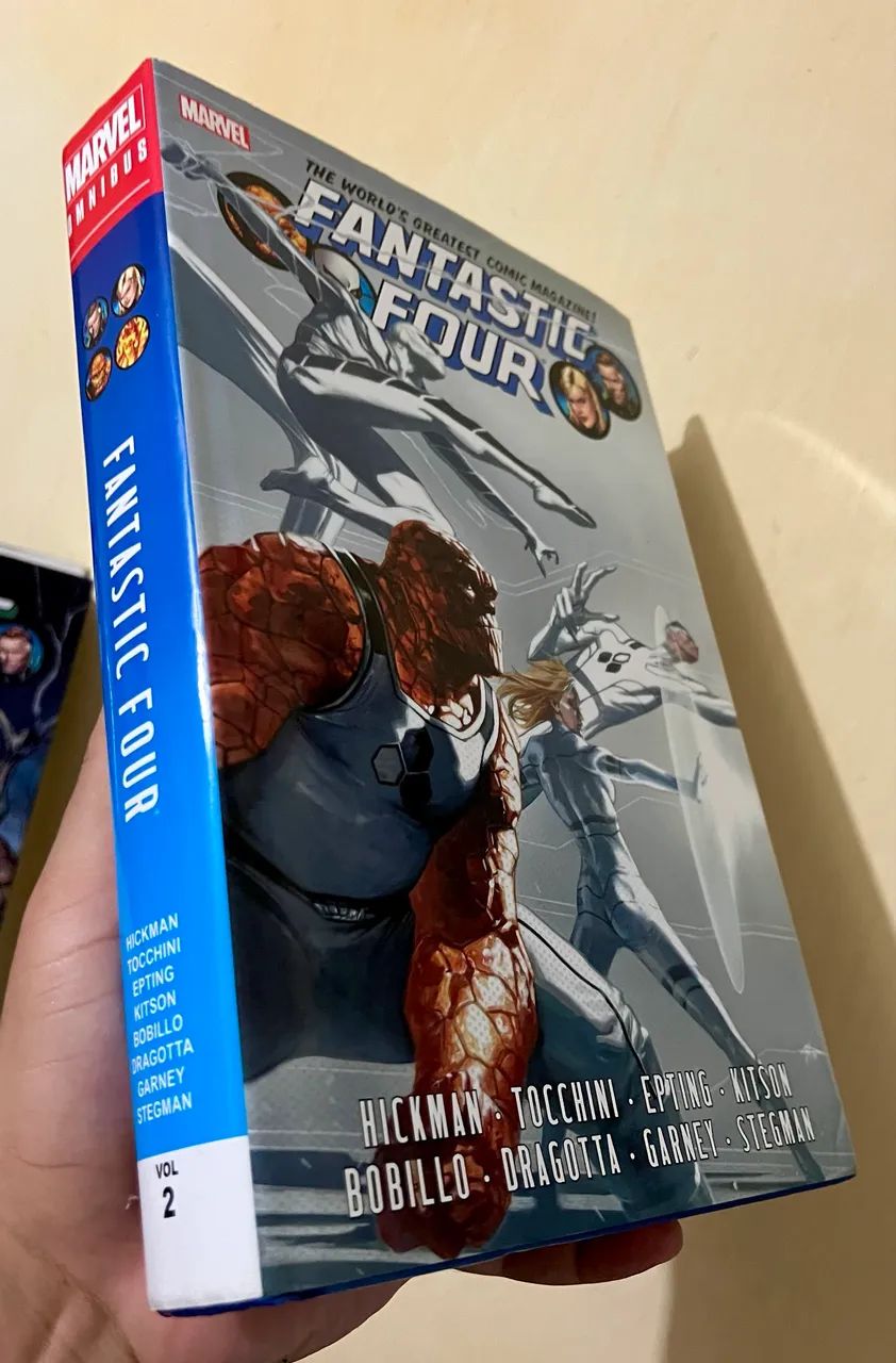 Fantastic Four By Jonathan Hickman Omnibus Vols. 1 E 2 - Foto 4