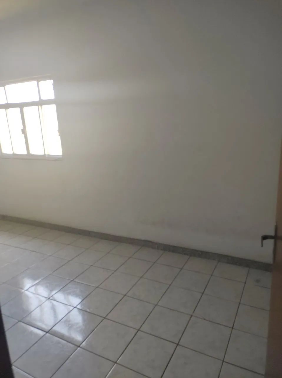 Vendo ou troco essa casa - Foto 4