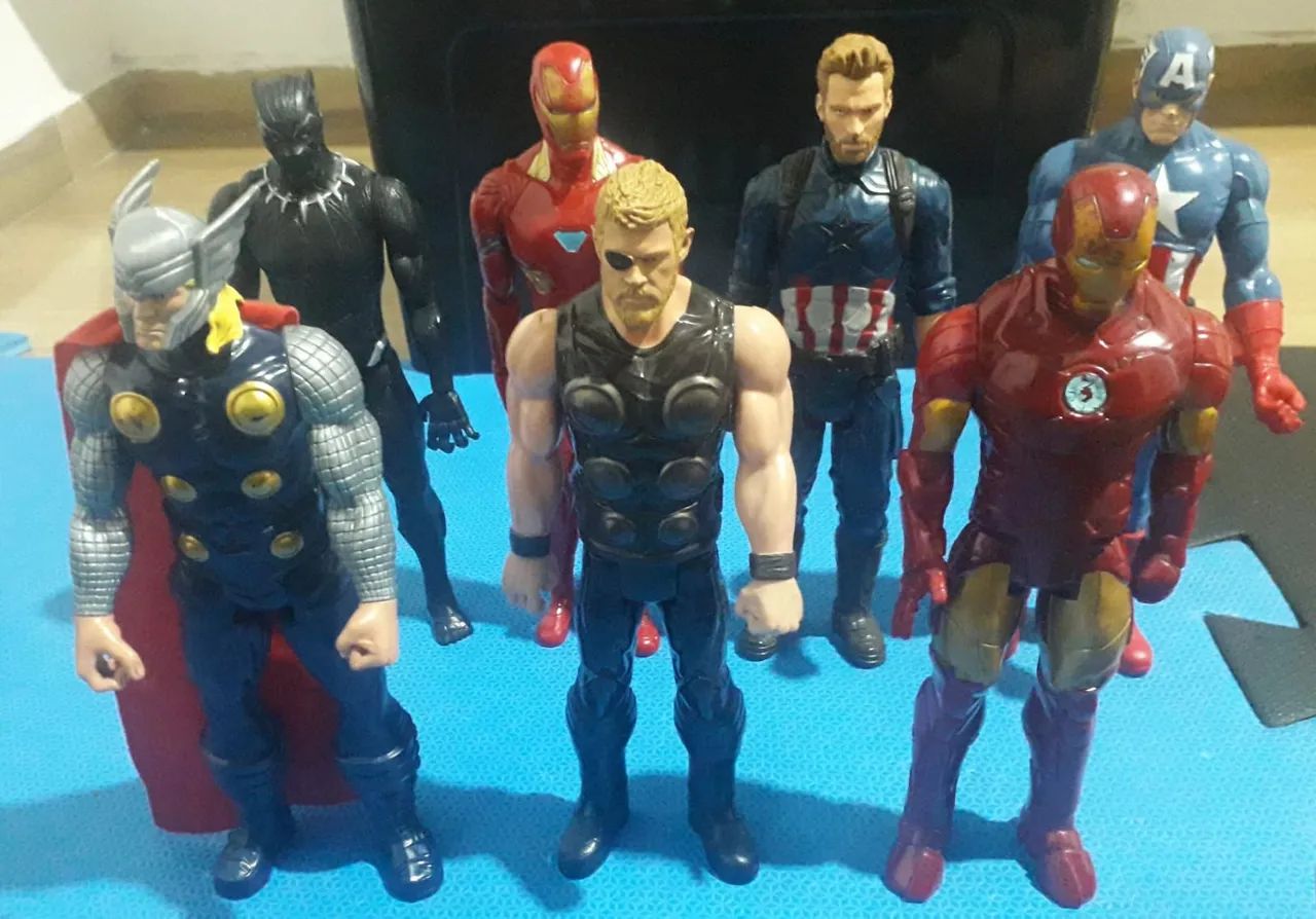 7 bonecos heróis  por - Foto 2