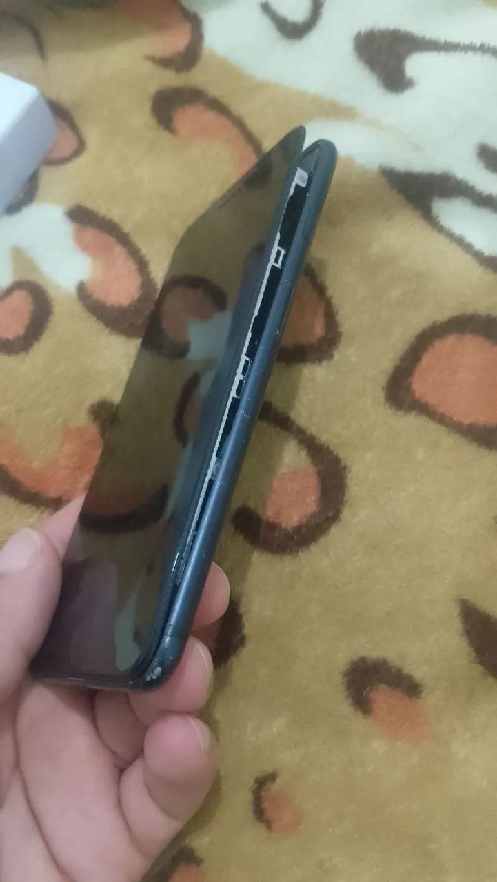 VENDO CARCAÇA DO IPHONE 7 PLUS SEM BATERIA FRINTAL BOA ORIGINAL  - Foto 3